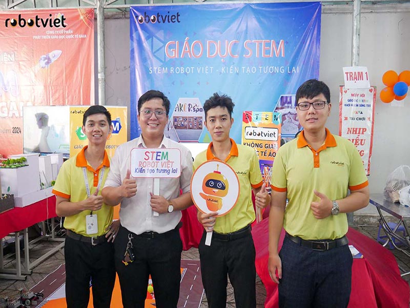 Ngày hội Giáo Dục STEM - Khơi nguồn sáng tạo năm học 2023-2024