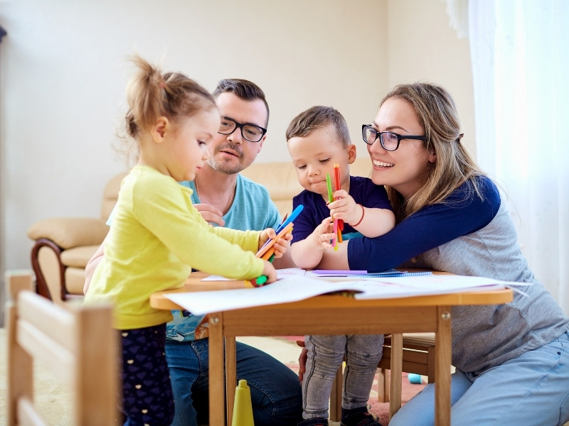 Gợi ý cho Ba mẹ 7 cách để giúp trẻ phát triển tư duy vượt trội
